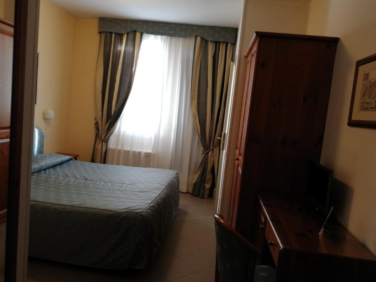 Hotel Locanda Del Passo Pomposa Екстериор снимка