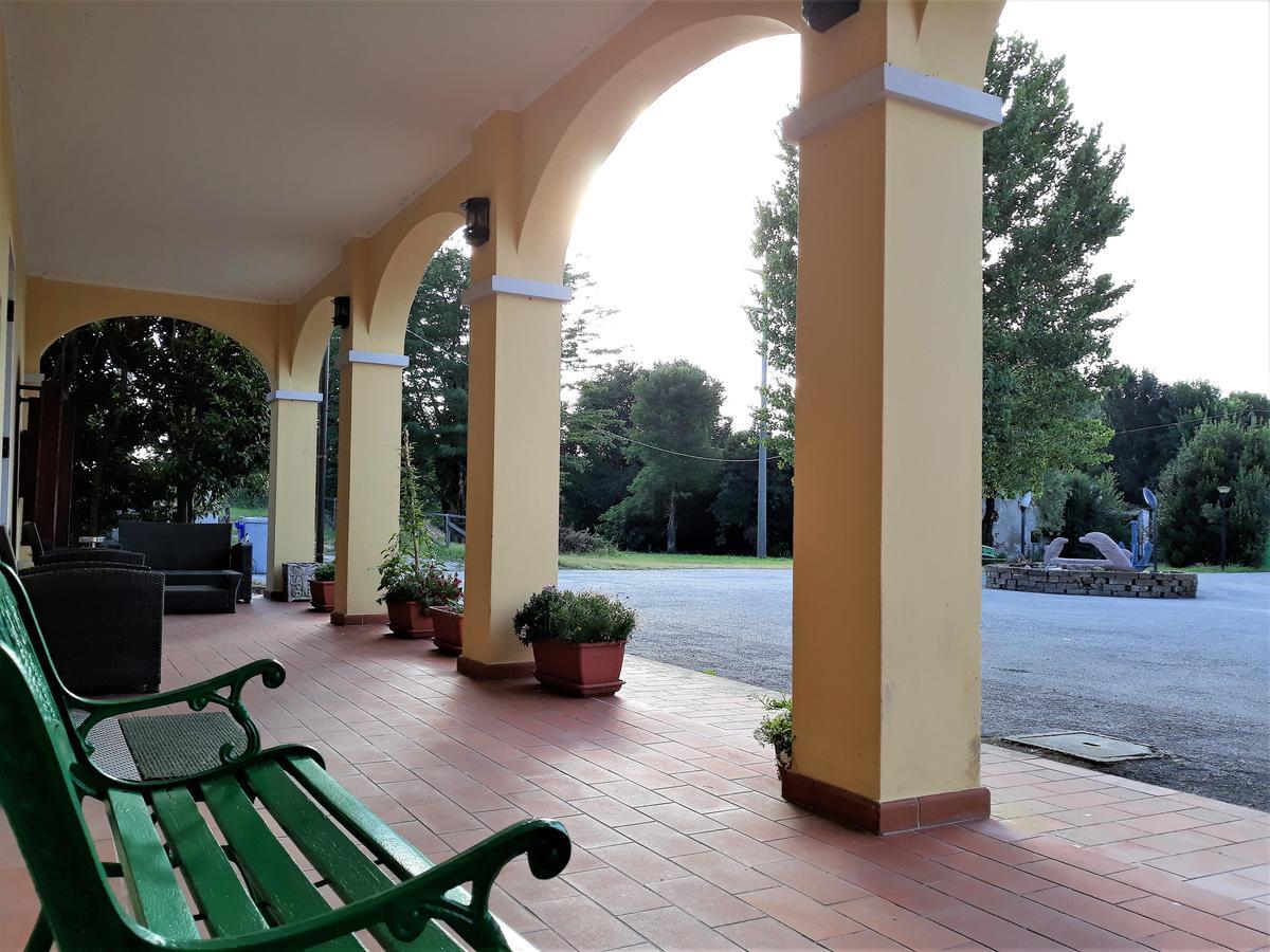 Hotel Locanda Del Passo Pomposa Екстериор снимка